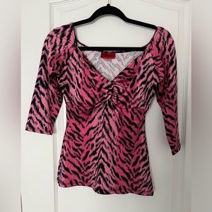 Rare Pinup Couture 50s Deadly Dames Jailbird Top in Pink Tiger Size Small
